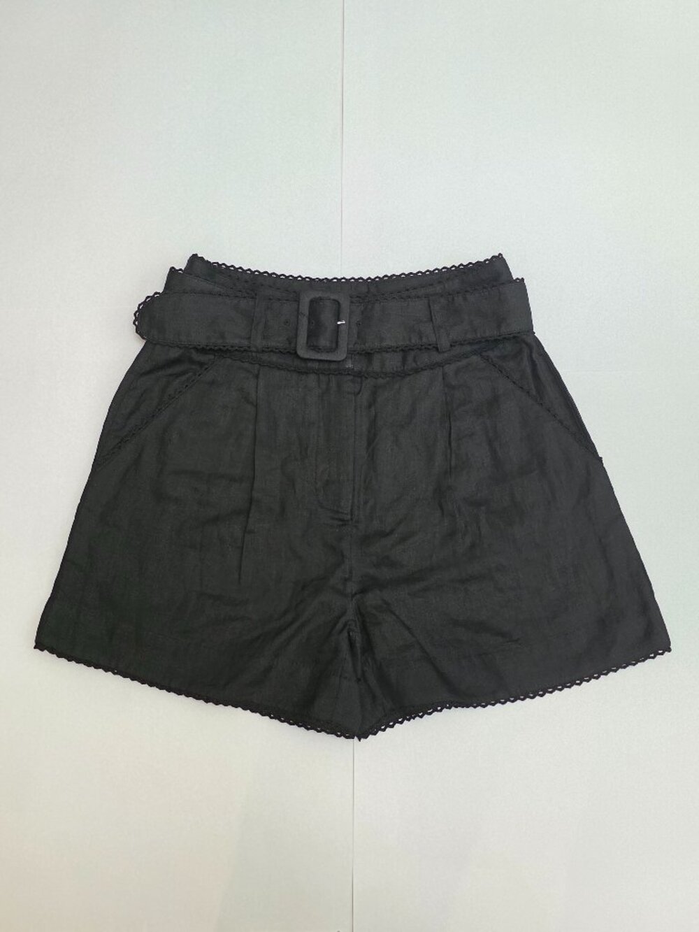 Veronica Beard Hobbes Belted Shorts - Picture 2 of 16